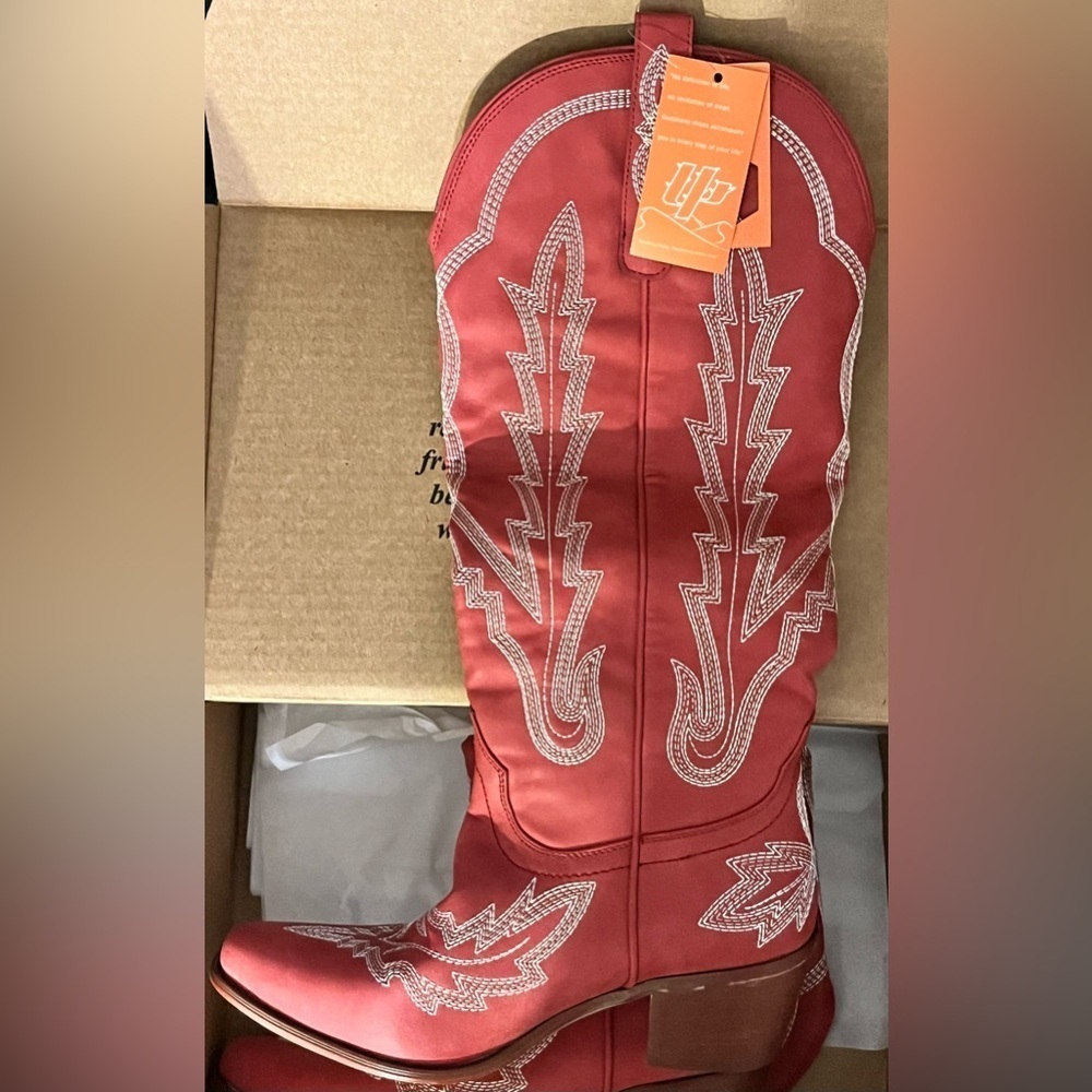 NWT- Ouepiano Knee High Cowgirl Boots with Classic Western Embroidery - Picture 7 of 12